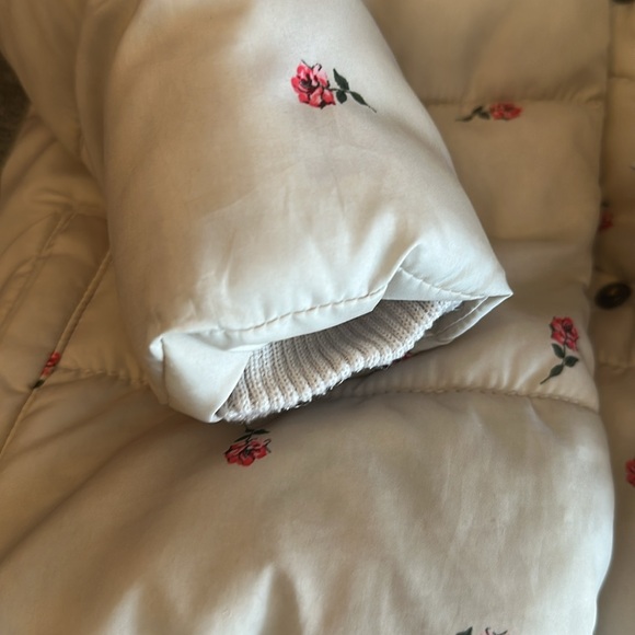 OLD NAVY GIRLS SIZE 2T PUFFER - Picture 3 of 5